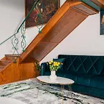 Apartment Baroque *
