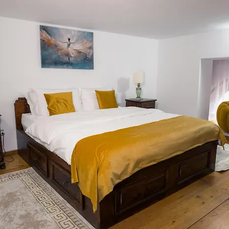 Baroque Apartament