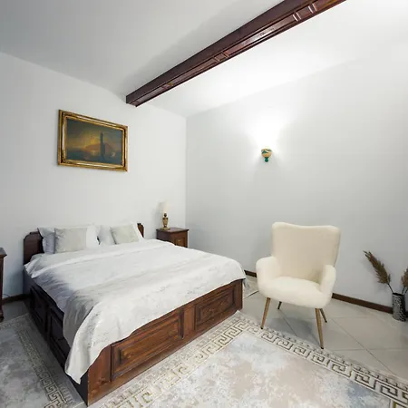 Baroque Apartament *